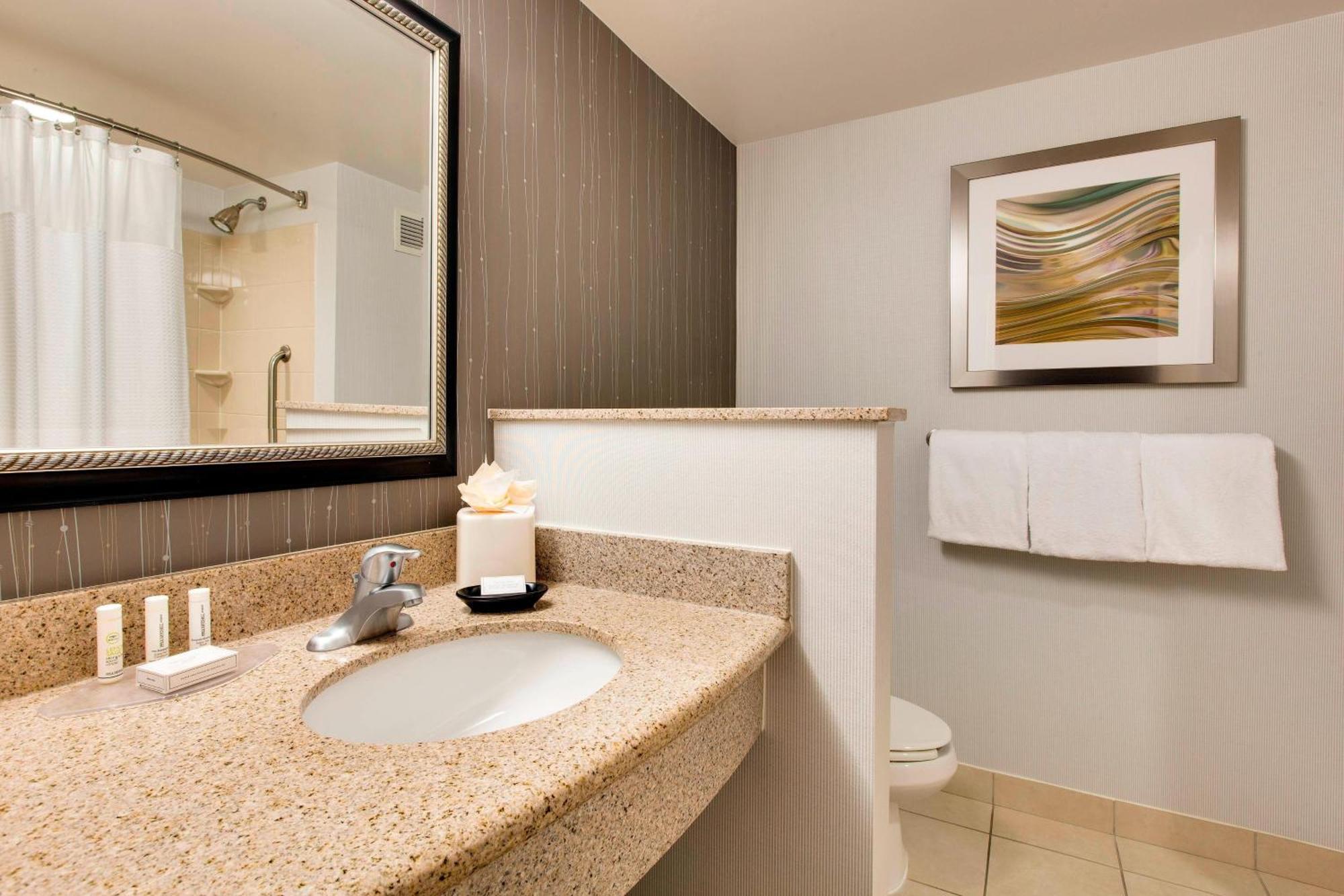 Courtyard Philadelphia Great Valley/Малвърн Екстериор снимка