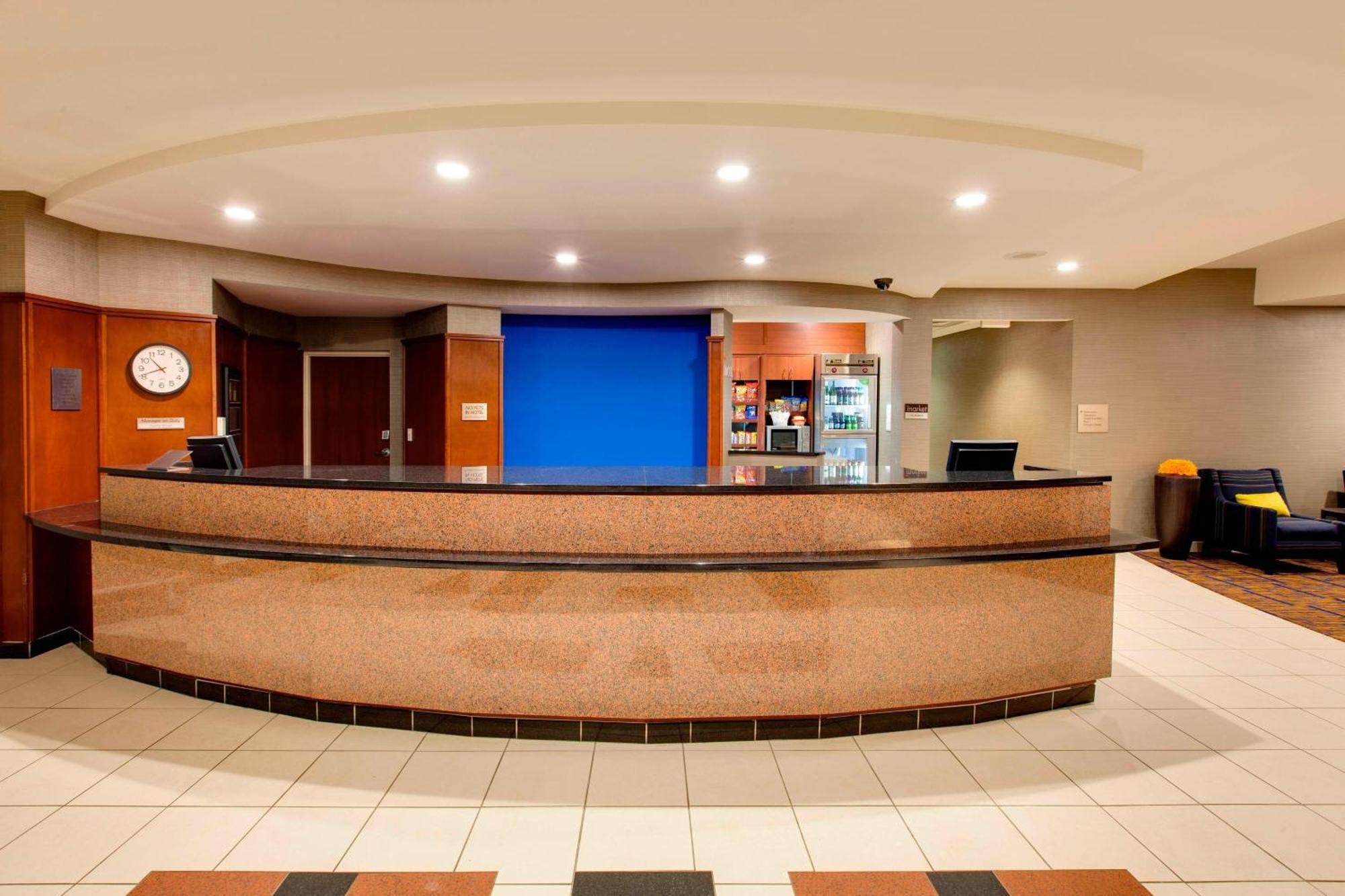 Courtyard Philadelphia Great Valley/Малвърн Екстериор снимка